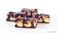 Plaatcake chocolade woudvruchten afbeelding